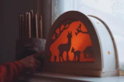 Atelier De Noest - Silhouet Voor In Lamp, Hertjes In Het Bos