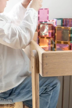 Furnitique - Handgemaakte Eikenhouten Speeltafel