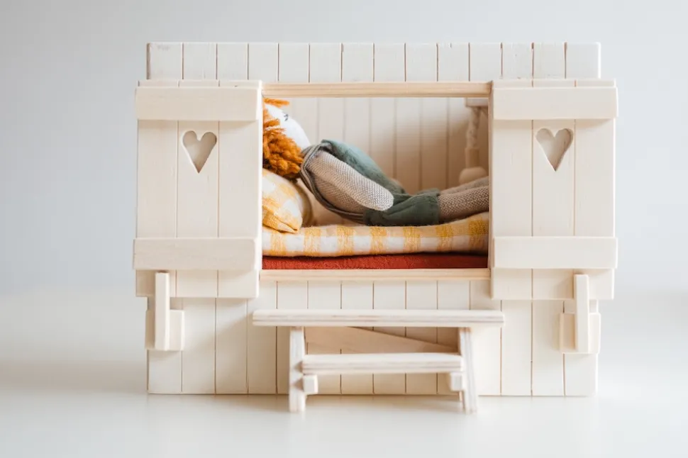 Het Houten Huis - Bedstee Met Loungestoel