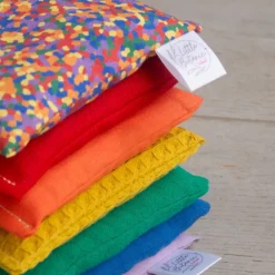 Little Botanic Label - Sensorische Pittenzakjes Regenboog + Confetti, 7 Stuks