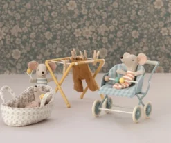 Maileg Kinderwagen, Mint (size Muis)