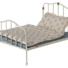 Maileg Tweepersoonsbed, Off White (size Muis En Micro)