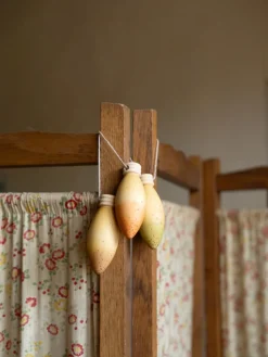 Nº 4 Glow Lamps