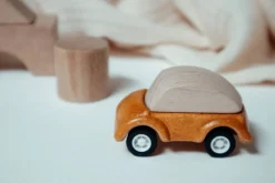 Plan Toys Gele Auto
