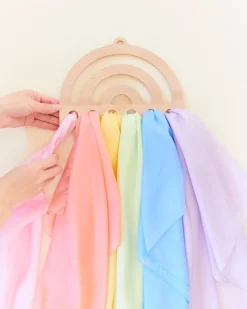 Sarah's Silk Display Voor Speelzijde, Regenboog