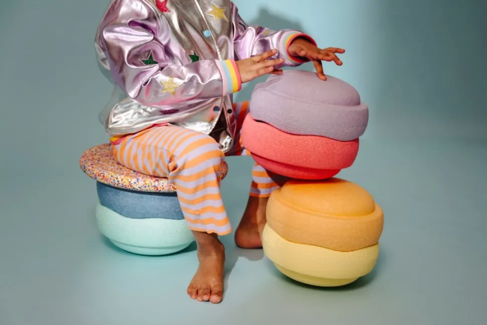 Stapelstein Rainbow Set Pastel, 6 Stuks + Balans Bord Super Confetti